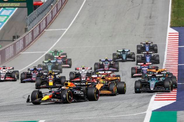Start, 1 Max Verstappen NLD, Oracle Red Bull Racing , 4 Lando Norris GBR, McLaren Formula 1 Team , 63 George Russell GBR, Mercedes AMG Petronas F1 Team , F1 Grand Prix of Austria at Red Bull Ring on June 30, 2024 in Spielberg, Austria Photo by HOCH ZWEI Spielberg Austria