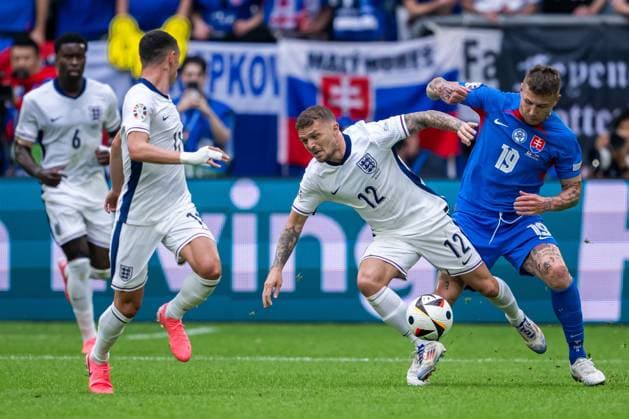 240630 Kieran Trippier of England and Juraj Kucka of Slovakia during the UEFA Euro 2024 Football Championship round of 16 match between England and Slovakia on June 30, 2024 in Gelsenkirchen Photo Jesper Zerman BILDBYRAN kod JZ JZ0546 fotboll football soccer fotballs em europamästerskap em uefa euro uefa european football championship euro 2024 england slovakien slovakia bbeng  Copyright: JESPERxZERMAN BB240630JZ046