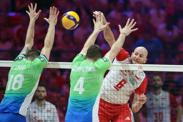 30.06.2024 LODZ, ATLAS ARENA SIATKOWKA MEZCZYZN (VOLLEYBALL) FIVB LIGA NARODOW W SIATKOWCE MEZCZYZN ( FIVB MEN™S VOLLEYBALL NATIONS LEAGUE 2024 POLFINAL LIGI NARODOW 2024 MECZ O TRZECIE MIEJSCE (GAME) POLSKA - SLOWENIA ( POLAND - SLOVENIA ) NZ (R) BARTOSZ KUREK FOTO JAKUB PIASECKI CYFRASPORT NEWSPIX.PL --- Newspix.pl POLAND OUT!  20240630JPCS3007