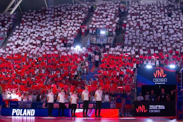 Volleyball, FIVB Nations League, Spiel um Platz 3, Polen - Slowenien LODZ 30.06.2024 SIATKOWKA MEZCZYZN LIGA NARODOW 2024 TURNIEJ FINALOWY - MECZ O 3 MIEJSCE: SLOWENIA - POLSKA --- MENS VOLLEYBALL NATIONS LEAGUE 2024 FINAL ROUND - BRONZE MEDAL MATCH IN LODZ: SLOVENIA - POLAND N Z KIBICE FANS FOT. ANNA KLEPACZKO FOTOPYK NEWSPIX.PL --- Newspix.pl POLAND OUT!  240630LUM016