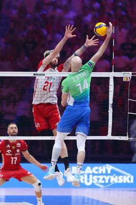 LODZ 30.06.2024 SIATKOWKA MEZCZYZN LIGA NARODOW 2024 TURNIEJ FINALOWY - MECZ O 3 MIEJSCE: SLOWENIA - POLSKA --- MENS VOLLEYBALL NATIONS LEAGUE 2024 FINAL ROUND - BRONZE MEDAL MATCH IN LODZ: SLOVENIA - POLAND N Z TOMASZ FORNAL ZIGA STERN FOT. ANNA KLEPACZKO FOTOPYK NEWSPIX.PL --- Newspix.pl POLAND OUT!  240630LUM047