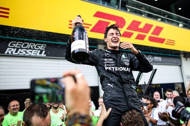 RUSSELL George (gbr), Mercedes AMG F1 Team W15, portrait celebration during the Formula 1 Qatar Airways Austrian Grand Prix 2024, 11th round of the 2024 Formula One World Championship, WM, Weltmeisterschaft from June 28 to 30, 2024 on the Red Bull Ring, in Spielberg, Austria - F1 - AUSTRIAN GRAND PRIX 2024 DPPI Panoramic  240630_R11_AUSTRIA_DP_XB5_9871