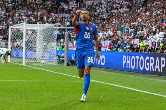 EURO 2024, England - Slowakei England v Slovakia, Euro 2024 Slovakia Ivan Schranz scores a GOAL 0-1 and celebrates during the England vs Slovakia, UEFA EURO, EM, Europameisterschaft,Fussball 2024 Round of 16 match at Arena AufSchalke, Gelsenkirchen, Germany on 30 June 2024 Editorial use only. All images are copyright Every Second Media Limited. No images may be reproduced without prior permission. Copyright: xIMAGO EveryxSecondxMediax ESM-1043-0020