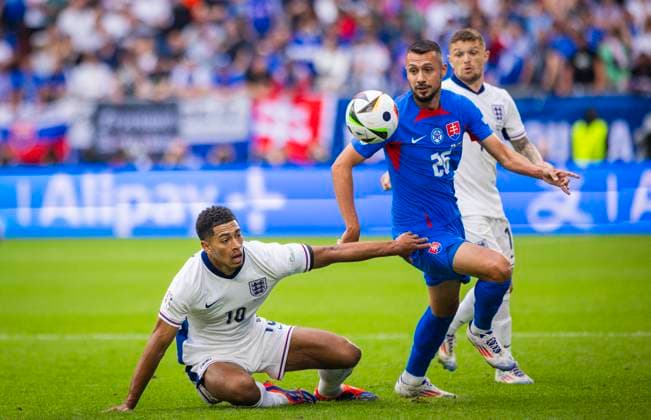 Gelsenkirchen, Germany 30th Jun 2024 Jude Bellingham ENG Ivan Schranz Slovakia Kieran Trippier ENG England Slovakia England Slovakia 06 2024