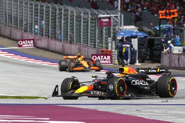 Styria: Max Verstappen (NED) - Oracle Red Bull Racing - Red Bull RB20 - Honda RBPT leading onLando Norris (GBR) - McLaren Formula 1 Team - McLaren MCL38 - Mercedes during the Race of Formula 1 Qatar Airways Austrian Grand Prix 2024, RedBull Ring, Spielberg, Austria 30th June 2024 Formula 1 Championship - FORMULA 1 QATAR AIRWAYS AUSTRIAN GRAND PRIX 2024 - Race  - ZUMAp169 20240630_zsa_p169_525 Copyright: xAlessioxDexMarco IPAxSportx