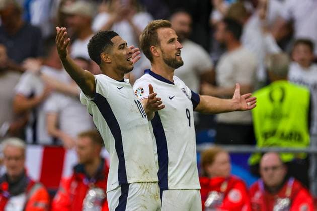 England v Slovakia Euro 2024 30 06 2024. Round of 16 Goal 1-1 Jude Bellingham of England scores the equaliser and celebrates during the Round of 16 Euro 2024 match between England and Slovakia at Veltins Arena, Gelsenkirchen, Germany on 30 June 2024. Editorial use only , Copyright: xNigelxKeenex PSI-19907-0035