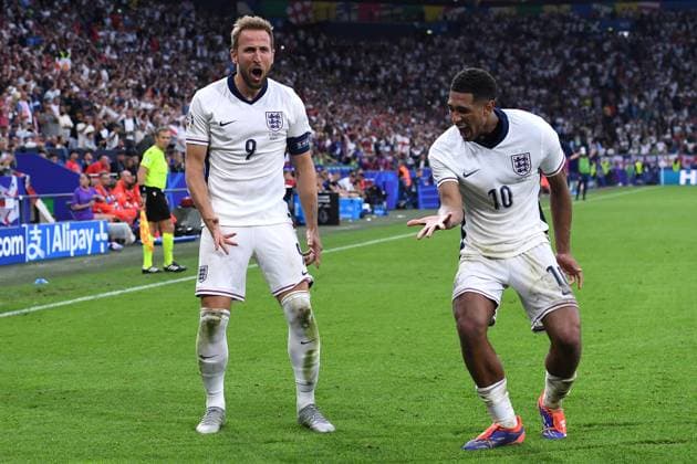Soccer UEFA EURO 2024 Round of 16 England Slovakia on 30 06 2024 at the Arena AufSchalke in Gelsenkirchen Goal Celebration Goal to 2 1 by Harry Kane England Harry Kane England , left Jude Bellingham England , right xRx