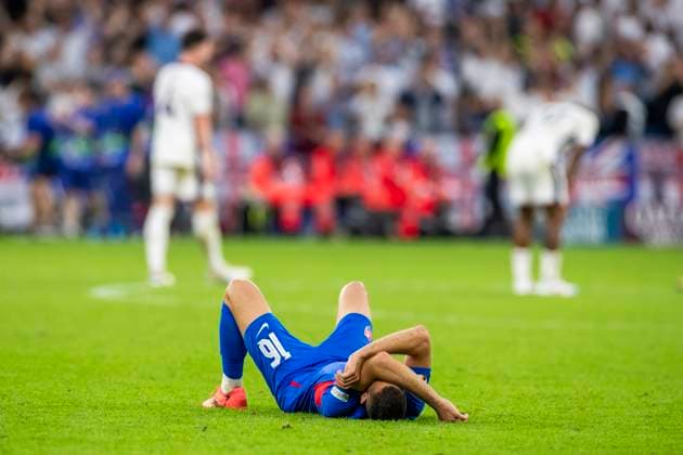 UEFA EURO 2024 England Slovakia 30 06 2024 David Hancko Slovakia, 16 disappointed at the ground UEFA EURO 2024 England Slovakia Arena AufSchalke, Gelsenkirchen on 30 06 2024 Copyright: xBEAUTIFULxSPORTS Meuselx