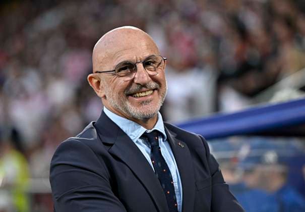 30 06 2024, Football UEFA EURO 2024, Round of 16, Spain Georgia, at Cologne Stadium, Coach Luis de la Fuente Spain laughs heartily