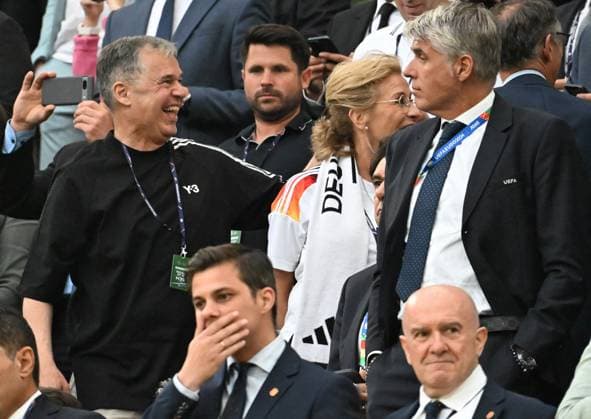 30 06 2024, xsltx, European Football Championship 2024 1 8 Final, Spain Georgia emspor, v l DFB Managing Director Sport Andreas Rettig DFB DFL DFB REGULATIONS PROHIBIT ANY USE OF PHOTOGRAPHS as IMAGE SEQUENCES and or QUASI VIDEO Cologne