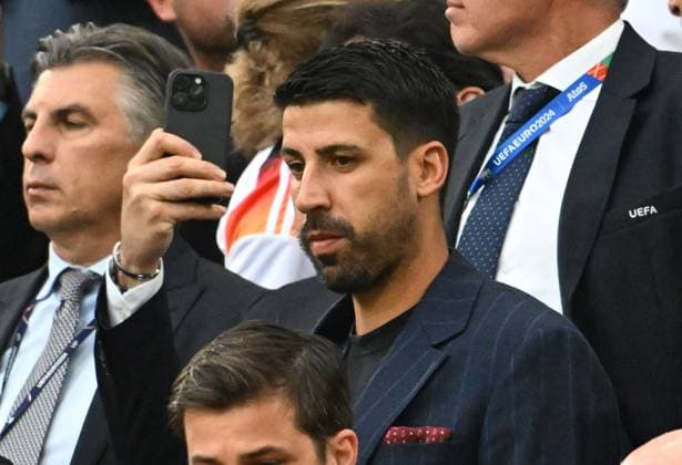 30 06 2024, xsltx, European Football Championship 2024 1 8 Final, Spain Georgia emspor, v l Sami Khedira DFL DFB REGULATIONS PROHIBIT ANY USE OF PHOTOGRAPHS as IMAGE SEQUENCES and or QUASI VIDEO Köln