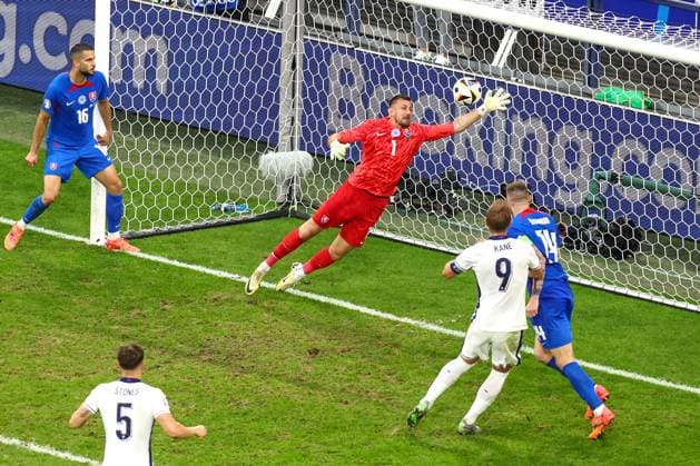 England gegen Slowakei 30. Juni 2024, Gelsenkirchen UEFA EURO Achtelfinale England gegen Slowakei X Foto Charlotte Wilson Abseits Gelsenkirchen Deutschland  Copyright: xCharlottexWilsonx xOffsidexOffside