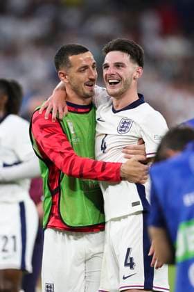 England v Slovakia, Euro 2024 England midfielder Declan Rice and England Defender Lewis Dunk (Brighton) celebrate winning during the England vs Slovakia, UEFA EURO, EM, Europameisterschaft,Fussball 2024 Round of 16 match at Arena AufSchalke, Gelsenkirchen, Germany on 30 June 2024 Editorial use only. All images are copyright Every Second Media Limited. No images may be reproduced without prior permission. Copyright: xIMAGO EveryxSecondxMediax ESM-1043-0130