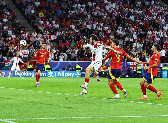 Khvicha Kvaratskhelia of Georgia scores to make it 0-1 Spain v Georgia, UEFA European Championship, EM, Europameisterschaft 2024, Round of 16, Football, Cologne Stadium, Cologne, Germany - 30 Jun 2024 EDITORIAL USE ONLY No use with unauthorised audio, video, data, fixture lists, club league logos or live services. Online in-match use limited to 120 images, no video emulation. No use in betting, games or single club league player publications. Copyright: xMichaelxZemanek Shutterstockx 14562306t