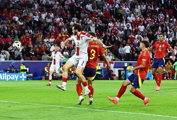 Khvicha Kvaratskhelia of Georgia scores to make it 0-1 Spain v Georgia, UEFA European Championship, EM, Europameisterschaft 2024, Round of 16, Football, Cologne Stadium, Cologne, Germany - 30 Jun 2024 EDITORIAL USE ONLY No use with unauthorised audio, video, data, fixture lists, club league logos or live services. Online in-match use limited to 120 images, no video emulation. No use in betting, games or single club league player publications. Copyright: xMichaelxZemanek Shutterstockx 14562306v