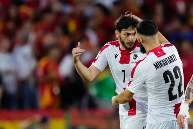 Spain v Georgia: Round of 16 - UEFA EURO, EM, Europameisterschaft,Fussball 2024 Khvicha Kvaratskhelia left winger of Georgia and SSC Napoli celebrates after scoring his sides first goal during the UEFA EURO 2024 round of 16 match between Spain and Georgia at Cologne Stadium on June 30, 2024 in Cologne, Germany. Cologne Germany  Copyright: xJosexBretonx originalFilename:bretonhernandez-spainvge240630_npRuI.jpg