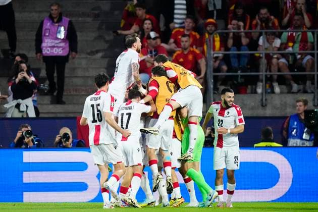 Spain v Georgia: Round of 16 - UEFA EURO, EM, Europameisterschaft,Fussball 2024 Khvicha Kvaratskhelia left winger of Georgia and SSC Napoli celebrates after scoring his sides first goal during the UEFA EURO 2024 round of 16 match between Spain and Georgia at Cologne Stadium on June 30, 2024 in Cologne, Germany. Cologne Germany  Copyright: xJosexBretonx originalFilename:bretonhernandez-spainvge240630_nptqJ.jpg