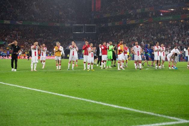 Georgian players disappointed, disappointed, disappointment, disappointment, say goodbye to their FAns, round of 16 Spain ESP Georgia GEO 4 1 Stadion Koeln, Cologne Stadium, 30 06 2024 Football UEFA EURO 2024 GERMANY from 14 06 2024 14 07 2024 Â