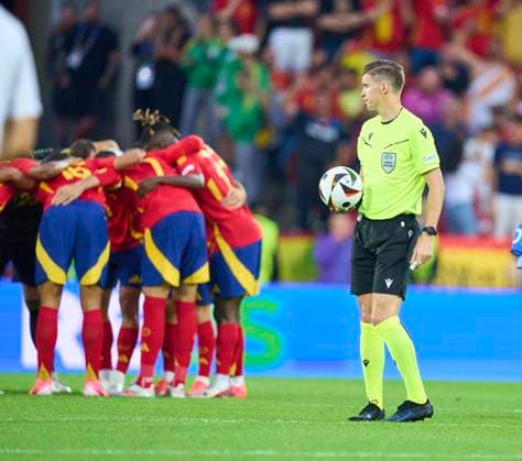 referee Francois Letexier (FRA) with whistle, gestures, shows, watch, individual action, Schiedsrichter, Hauptschiedsrichter, schiri, Pfeiffe, Pfiff, in the best of 16 match SPAIN - GEORGIA 4-1 of the UEFA European Championships 2024 on Jun 30, 2024 in Cologne, Germany.