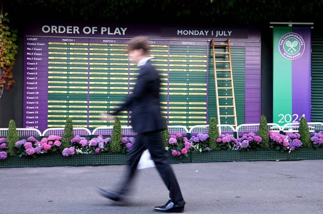 A general view of the order of play. Wimbledon Tennis Championships, Day 1, The All England Lawn Tennis and Croquet Club, London, UK - 01 Jul 2024  Copyright: xJamesxMarsh Shutterstockx 14565034k
