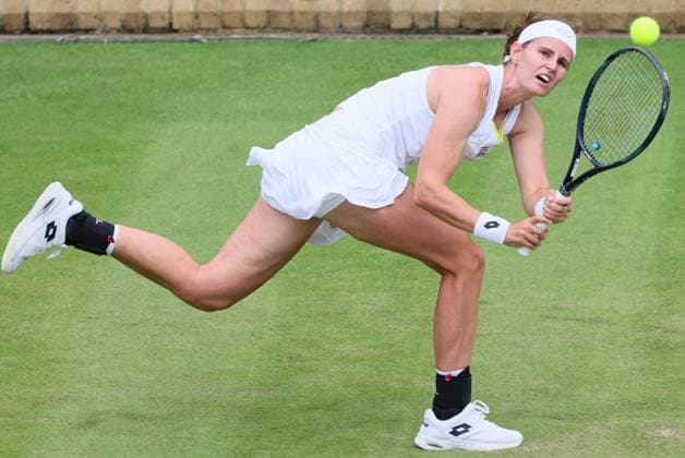 Belgian Greet Minnen pictured in action during a tennis match against British Watson, in the first round of the women s singles competition of the 2024 Wimbledon grand slam tournament at the All England Tennis Club, in south-west London, Britain, Monday 01 July 2024. BENOITxDOPPAGNE  x95619393x