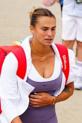 Sport Bilder des Tages Aryna Sabalenka practices before withdrawing from the tournament Wimbledon Tennis Championships, Day 1, The All England Lawn Tennis and Croquet Club, London, UK - 01 Jul 2024  Copyright: xJavierxGarcia Shutterstockx 14565033c