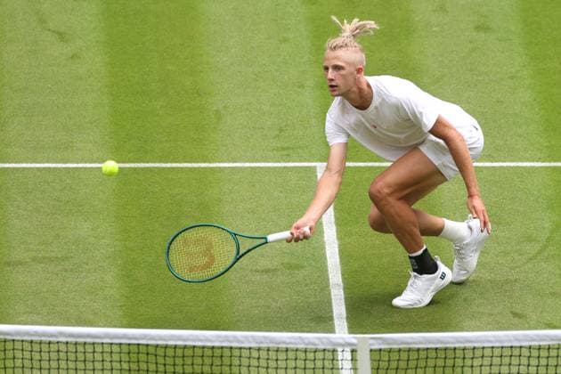 Mark Lajal of Estonia Wimbledon Tennis Championships, Day 1, The All England Lawn Tennis and Croquet Club, London, UK - 01 Jul 2024  Copyright: xEllaxLing Shutterstockx 14565035l