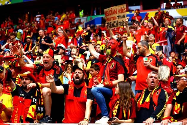 Belgium fans in the stadium ahead of the game France v Belgium, UEFA European Championship, EM, Europameisterschaft 2024, Round of 16, Football, Dusseldorf Arena, Dusseldorf, Germany - 01 Jul 2024 EDITORIAL USE ONLY No use with unauthorised audio, video, data, fixture lists, club league logos or live services. Online in-match use limited to 120 images, no video emulation. No use in betting, games or single club league player publications. Copyright: xKieranxMcManus Shutterstockx 14566634p