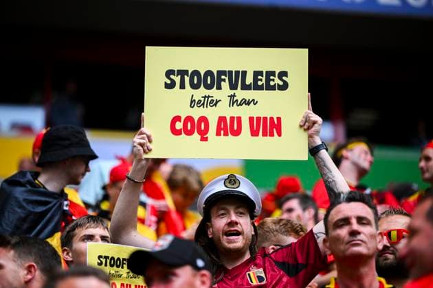 France v Belgium Round of 16 - UEFA EURO, EM, Europameisterschaft,Fussball 2024 DUSSELDORF, GERMANY - JULY 01 : Belgium fans before the game during the UEFA EURO 2024 European Football Championship tournament round of 16 match between France and Belgium at Dusseldorf Arena on July 1, 2024 in Dusseldorf, Germany, 01 07 2024 Dusseldorf Germany  Copyright: xVincentxKalutx