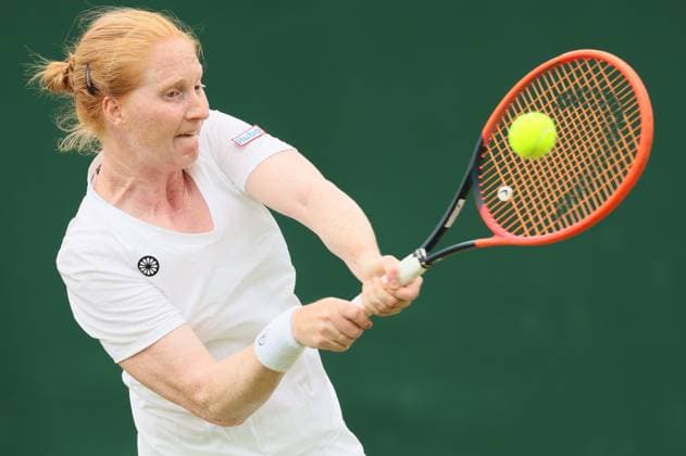Belgian Alison Van Uytvanck pictured in action during a tennis match against Ukrainian Starodubtseva, in the first round of the women s singles competition of the 2024 Wimbledon grand slam tournament at the All England Tennis Club, in south-west London, Britain, Monday 01 July 2024. BENOITxDOPPAGNE  x95645376x