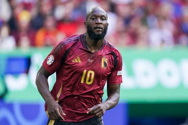 2024-07-01 France v Belgium - Round of 16 - UEFA EURO, EM, Europameisterschaft,Fussball 2024 DUSSELDORF, GERMANY - JULY 1: Romelu Lukaku of Belgium looks on during the Round of 16 - UEFA EURO 2024 match between France and Belgium at Dusseldorf Arena on July 1, 2024 in Dusseldorf, Germany. (Photo by Joris Verwijst BSR Agency) Dusseldorf Germany Content not available for redistribution in The Netherlands directly or indirectly through any third parties. Copyright: xBSRxAgencyx