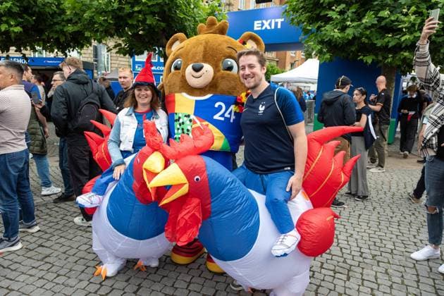 Fan Zone Burgplatz and Rheinufer in Düsseldorf Public Viewing UEFA EURO 2024 France vs. Belgium 01 07 2024 Fan Zone Burgplatz and Rheinufer in Düsseldorf Public Viewing UEFA EURO 2024 France vs. Belgium on 01 07 2024, Düsseldorf Copyright: xBEAUTIFULxSPORTS KennyxBeelex