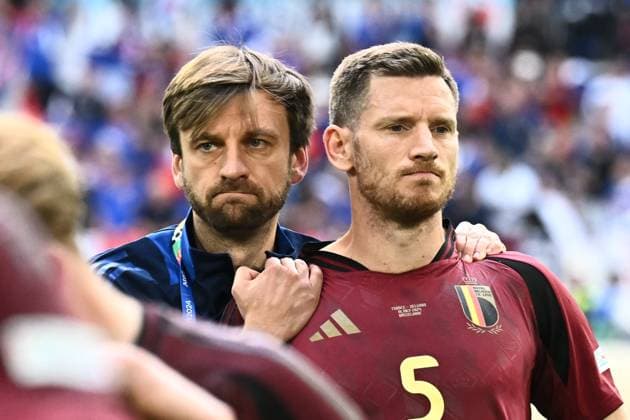 240701 EURO2024 FRANCE VS BELGIUM Jan Vertonghen (5) of Belgium looks dejected after a soccer game between the national teams of France, called les Bleus and Belgium, called the Red Devils in a round of 16 knock out game of the UEFA EURO, EM, Europameisterschaft,Fussball 2024 tournament , on Monday 1 July 2024 in Dusseldorf , Germany . photo isosport Maarten Straetemans Dusseldorf GERMANY  Copyright: xx 471681