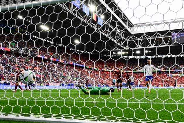 Goal for 1 0 by own goal Jan Vertonghen 5 Belgium , France vs Belgium, Football, UEFA Euro 2024, Round of 16, 01 07 2024 Düsseldorf Nordrhein Westfalen Germany Copyright: xkolbert-press MarcxNiemeyerx