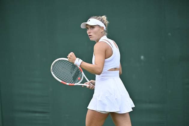 Tennis : Wimbledon 2024 - England - Yullia Starodubtseva - Ukraine Tennis : Wimbledon 2024 - England - 01 07 2024 ChrysleneCaillaud Panoramic 