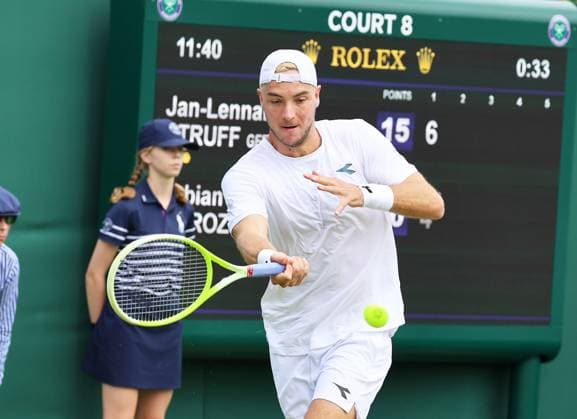 TENNIS - Wimbledon 2024 LONDON,ENGLAND,01.JUL.24 - TENNIS - ATP, Tennis Herren World Tour, Wimbledon, Grand Slam. Image shows Jan Lennard Struff (GER).  GEPAxpictures xAlanxGrieves