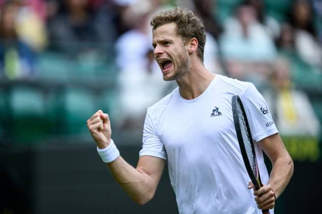 240701 Yannick Hanfmann of Germany competes in a first round singles tennis match during day 1 of Wimbledon on July 1, 2024 in London Photo Jesper Zerman BILDBYRAN kod JZ JZ0547 tennis wimbledon day 1 bbeng jubel  Copyright: JESPERxZERMAN BB240701JZ091