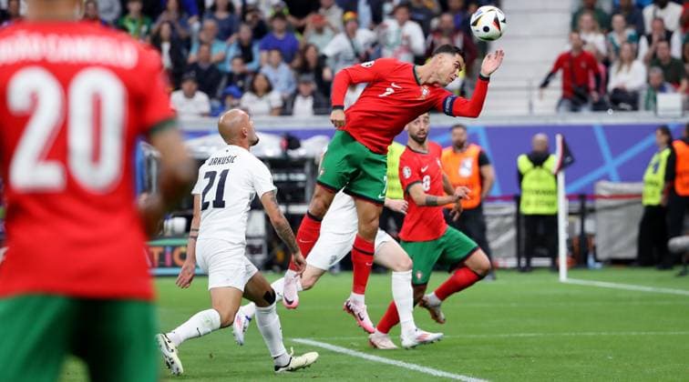 BAU 01 07 2024 Frankfurt European Football Championship 2024 Round of 16 Portugal vs Slovenia, Cristiano Ronaldo POR, above