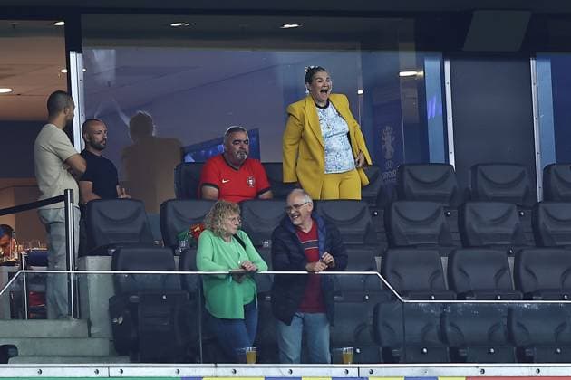 Dolores Aveiro, mum of Cristiano Ronaldo of Portugal in the stands Portugal v Slovenia, UEFA European Championship, EM, Europameisterschaft 2024, Round of 16, Football, Frankfurt Arena, Frankfurt, Germany - 01 Jul 2024 EDITORIAL USE ONLY No use with unauthorised audio, video, data, fixture lists, club league logos or live services. Online in-match use limited to 120 images, no video emulation. No use in betting, games or single club league player publications. Copyright: xMichaelxZemanek Shutterstockx 14566640bf
