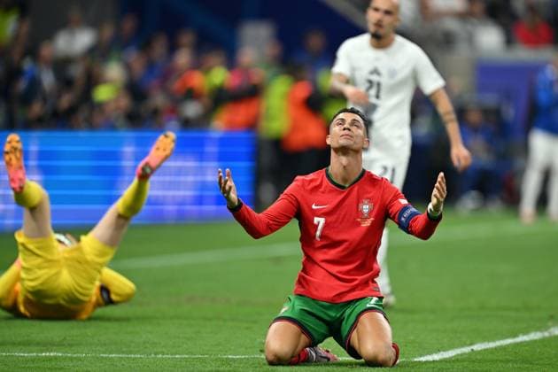 010724 KAI SCHWOERER Cristiano Ronaldo of Portugal reacts during the UEFA EURO, EM, Europameisterschaft,Fussball 2024 round of 16 match between Portugal and Slovenia at Frankfurt Arena on July 1, 2024 in Frankfurt, Germany. 010724-CPL-PORvSVN-019