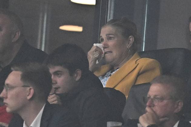 01 07 2024, xscotx, Football EM 2024 Round of 16, Portugal Slovenia, emspor, v l Maria Dolores dos Santos Aveiro, the mother of Christiano Ronaldo Portugal cries in the stands after missing a penalty kick Frankfurt am Main
