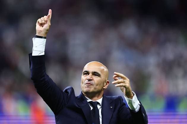 Portugal manager Roberto Martinez celebrates after the penalty shootout win Portugal v Slovenia, UEFA European Championship, EM, Europameisterschaft 2024, Round of 16, Football, Frankfurt Arena, Frankfurt, Germany - 01 Jul 2024 EDITORIAL USE ONLY No use with unauthorised audio, video, data, fixture lists, club league logos or live services. Online in-match use limited to 120 images, no video emulation. No use in betting, games or single club league player publications.  Copyright: xMichaelxZemanek Shutterstockx 14566640cu