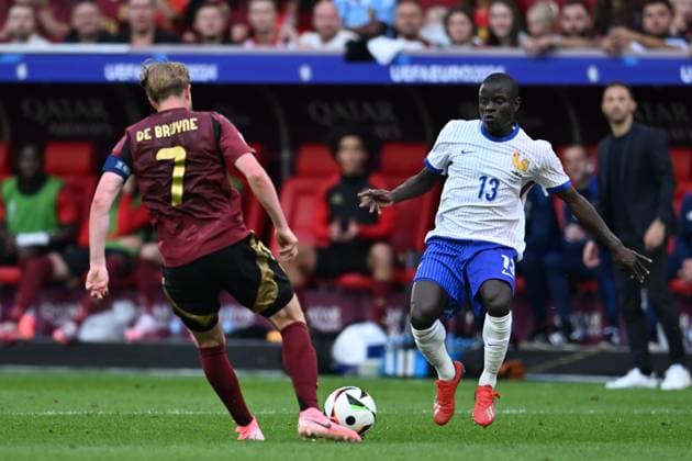 N Golo Kante (France) Kevin De Bruyne (Belgium) during the UEFA EURO, EM, Europameisterschaft,Fussball Germany 2024 match between France 1-0 Belgium at Dusseldorf Arena on July 01, 2024 in Dusseldorf , Germany. Noxthirdxpartyxsales  (258328215)