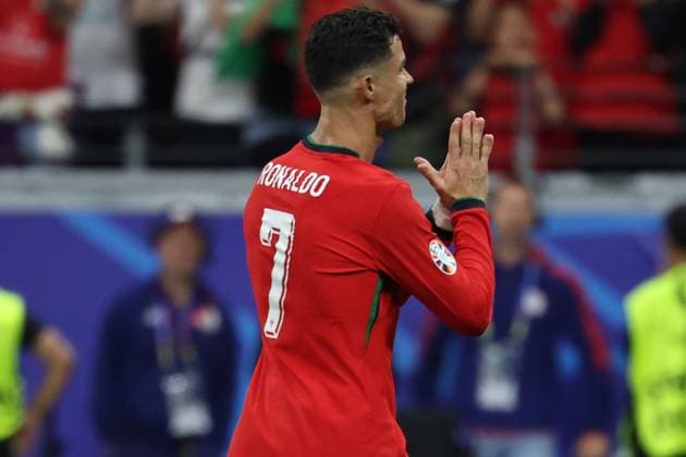 Frankfurt Arena Frankfurt am Main, UEFA EURO 2024 Germany, Monday 1 Jul 2024 Round of 16, Portugal Slovenia, Cristiano Ronaldo Portugal takes a run-up and scores the penalty, goal, penalty, apologizes to the fans Copyright: JoaquimxFerreira