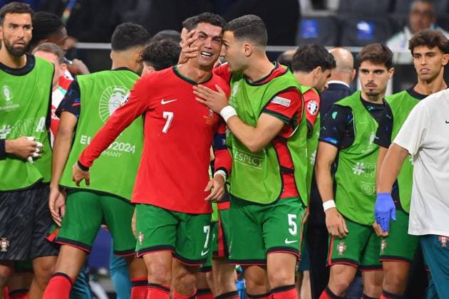 EURO 2024, Cristiano Ronaldo cries after missing a penalty kick
