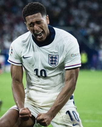 GELSENKIRCHEN, GERMANY - JUNE 30: Jude Bellingham of England celebrate during the UEFA EURO, EM, Europameisterschaft,Fussball 2024 round of 16 match between England and Slovakia at Arena AufSchalke on June 30, 2024 in Gelsenkirchen, G England v Slovakia: Round of 16 - UEFA EURO 2024 Copyright: xSebastianxFrejx