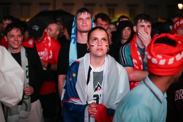 01.07.2024 - UEFA EURO, EM, Europameisterschaft,Fussball 2024 Slovenia : Portugal, Slovenian fans watch the match on the big screen at Pogacar Square, Ljubljana, Slovenia. Slovenian fans left extremely disappointed after the penalty shootout defeat. Ljubljana Slovenia  Copyright: xNikxErikxNeubauerx 0107nen_038