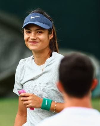 Emma Raducanu greets during a break in practice Wimbledon Tennis Championships, Day 2, The All England Lawn Tennis and Croquet Club, London, UK - 02 Jul 2024  Copyright: xJamesxMarsh Shutterstockx 14567680al