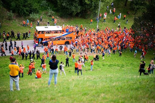 02 07 2024 Football, European Championship 2024 in Germany, fans in Munich Romania Netherlands Dutch fans before the game during the fan march by bus near the Olympic Park
