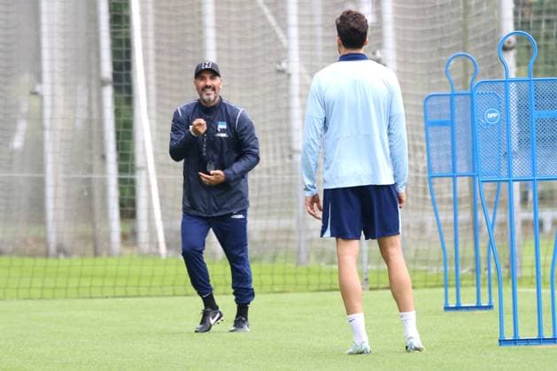 DEU, DFL, 2 FBL Hertha BSC, Training, 02 07 2024, Sportforum, Berlin, DEU, DFL, 2 FBL Hertha BSC, Training, im Bild Cheftrainer Cristian Fiel Hertha BSC Berlin DFL regulations prohibit any use of Photographs as image sequences and or quasi video Foto Juergen Engler nordphoto GmbH nordphotoxGmbHx xEngler nph00076